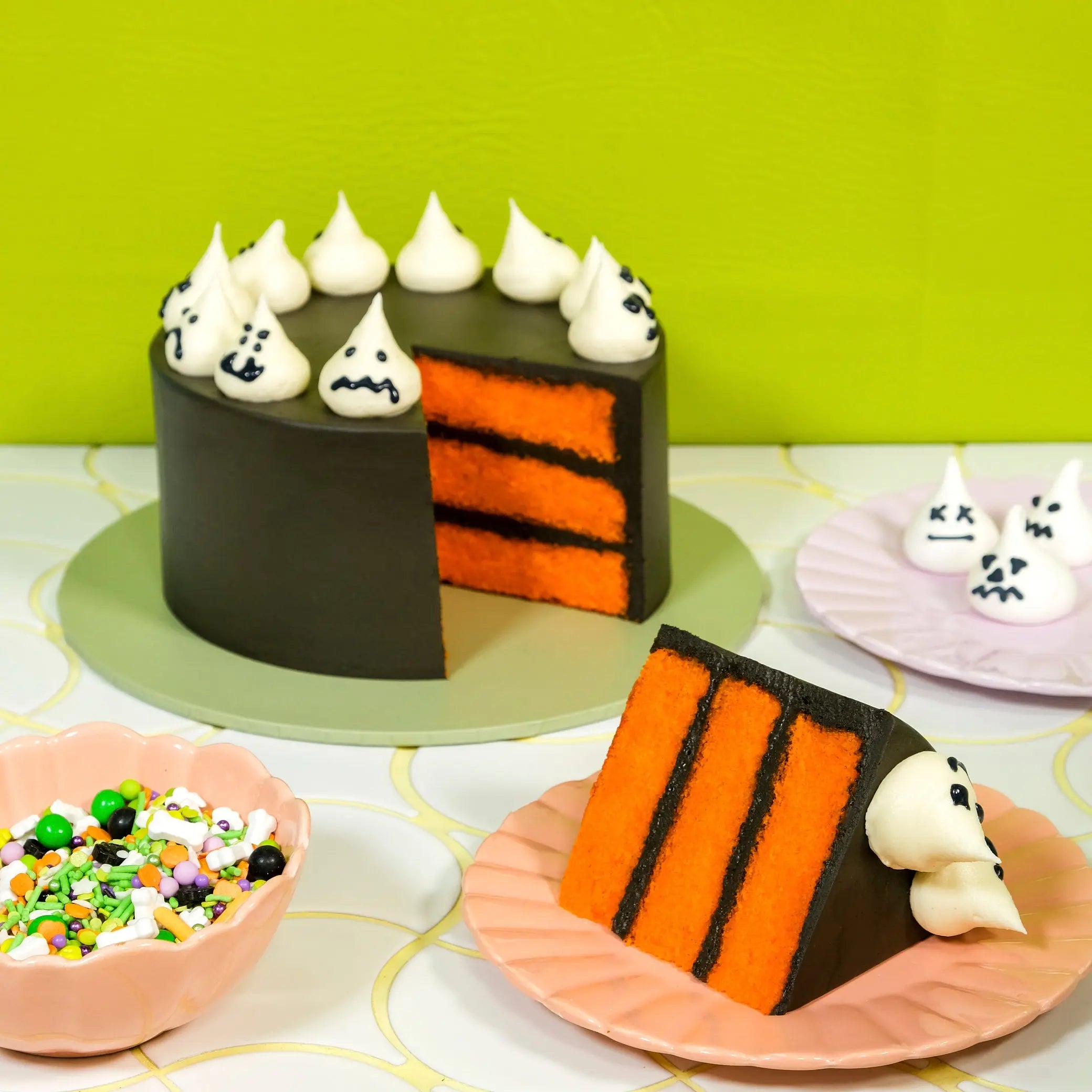 Halloween Cake - Crumbs & Doilies